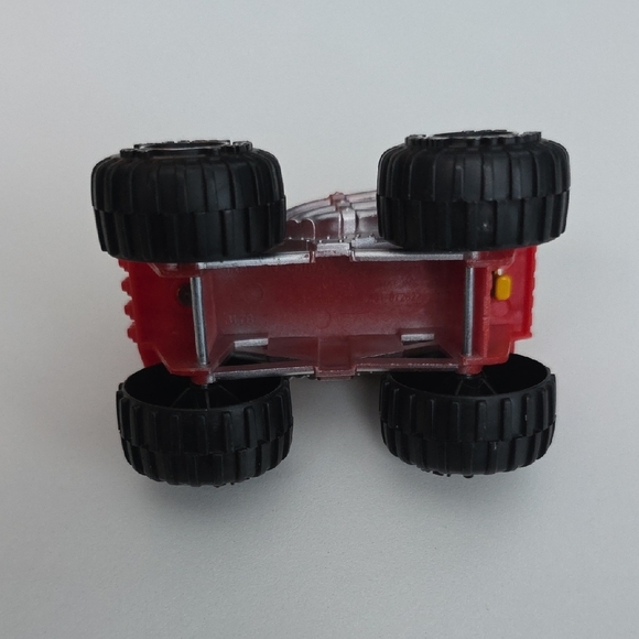 Bulldog Monster Truck Toy - Yellow and Red - Picture 5 of 5